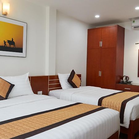 Van Nam Hotel Ha Long Exterior foto
