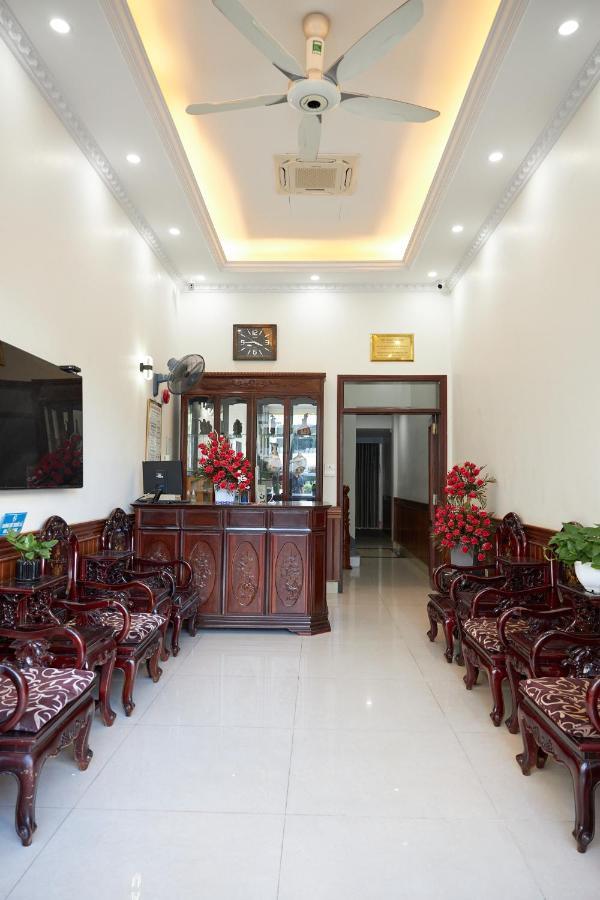 Van Nam Hotel Ha Long Exterior foto